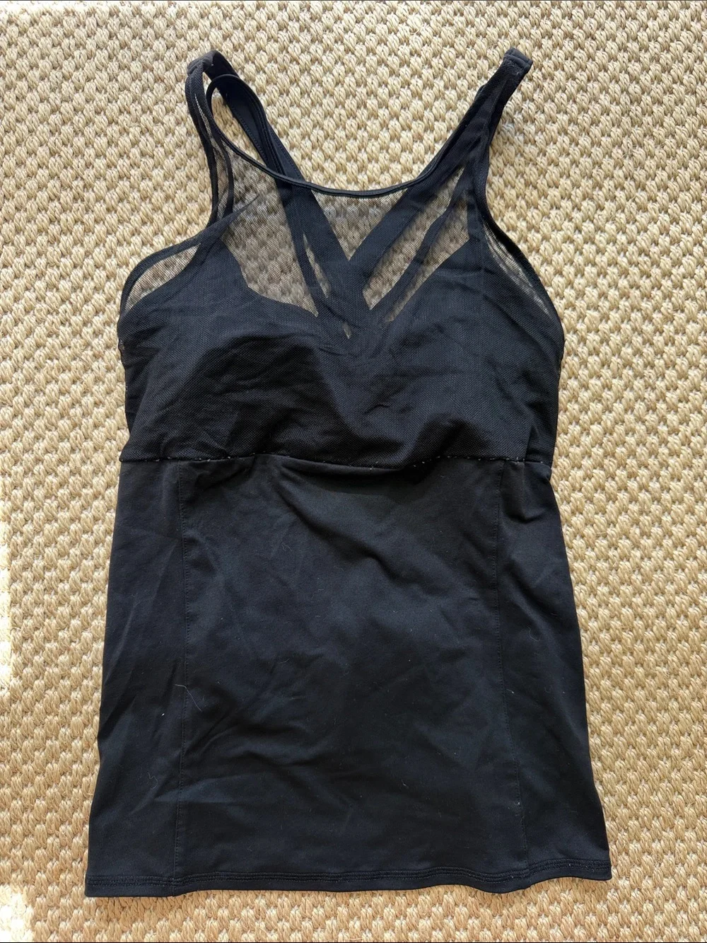 Alo Carmen Bra Black Mesh Detail Tank Top size small